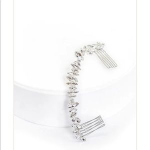 Brides and Hairpins swarski crystal hair comb